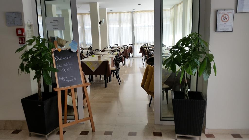 Hotel Tosi Riccione Exterior photo