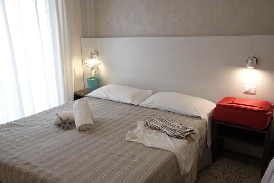 Hotel Tosi Riccione Exterior photo